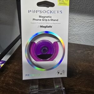 PopSocket Premium MagSafe Phone Grip in Vibrant Purple
